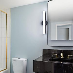 Essential Room